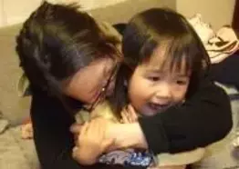 赤ちゃんは寝るときバンザイをする エキサイトニュース