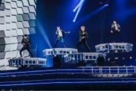 SHINee 日本活動の集大成となるベストライブ開幕、メンバー5人でレコーディングした新曲を初披露