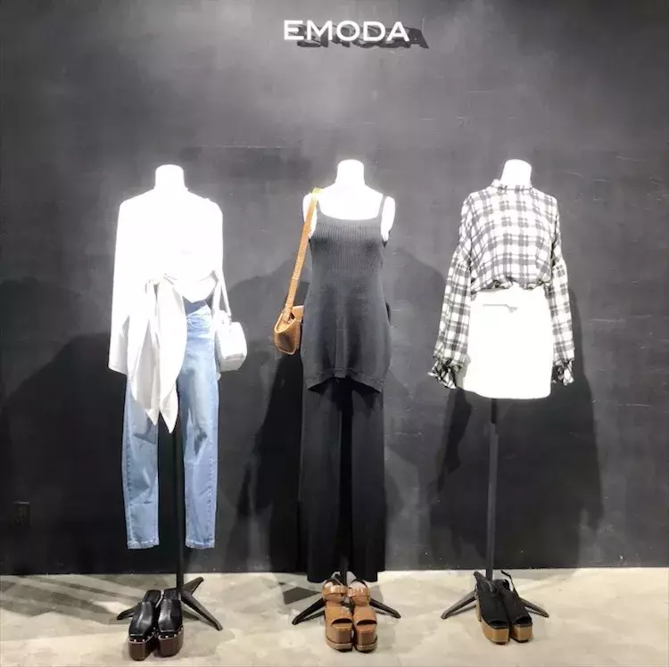 Emoda Filaなど人気スポーツブランドとのコラボアイテムも見逃せない 2019年ss展示会 ローリエプレス