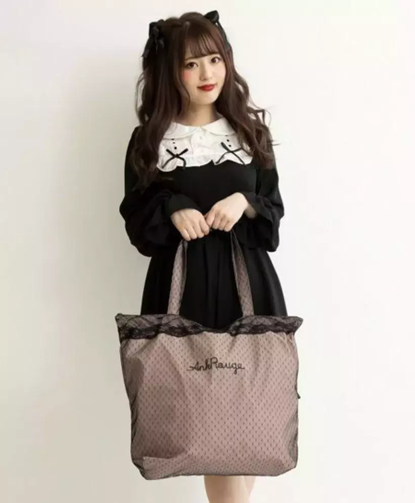 Ank Rougeの福袋は豪華6点セット お買い物をすれば限定チェリー柄ショッパーもgetできちゃう ローリエプレス