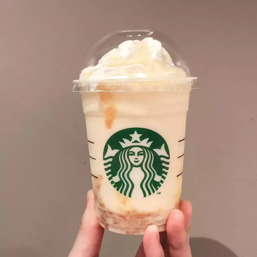 カスタムでアレンジ無限大 スタバの クラシックティラミスフラペチーノ ローリエプレス カスタムでアレンジ無限大 スタバの クラシックティラミスフラペチーノ ローリエプレス
