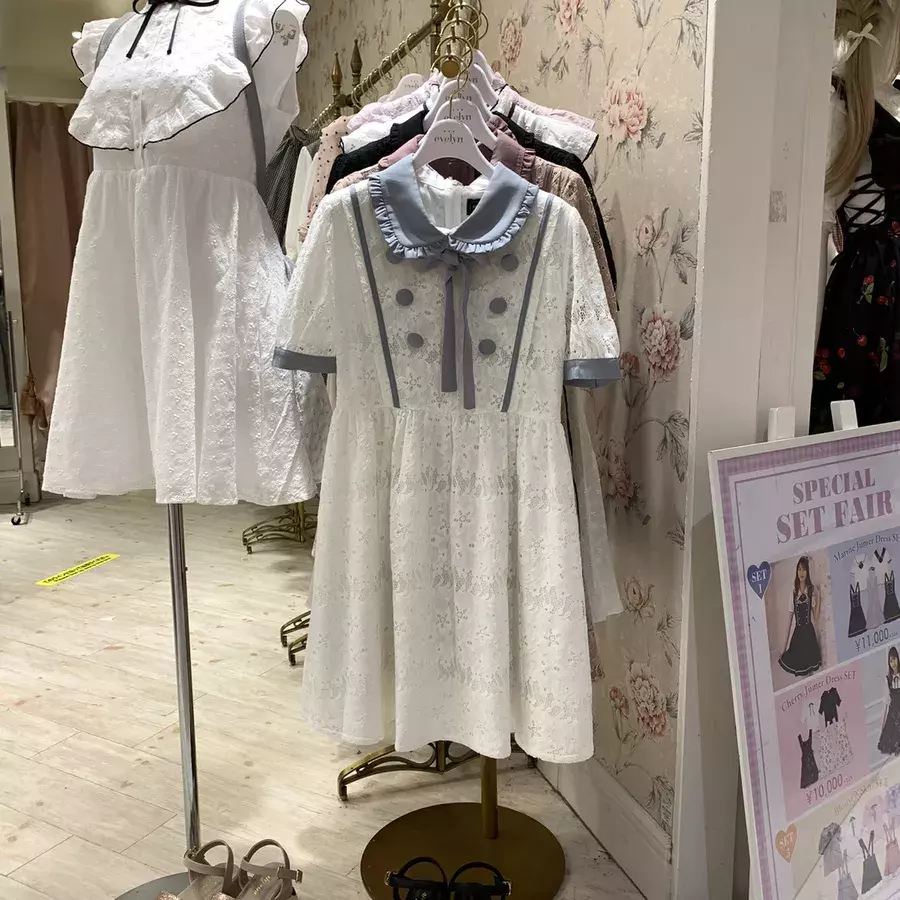 109売れ筋速報 デザインにこだわったワンピならevelynで 夏らしいレース系やセットアイテムも見逃せない ローリエプレス