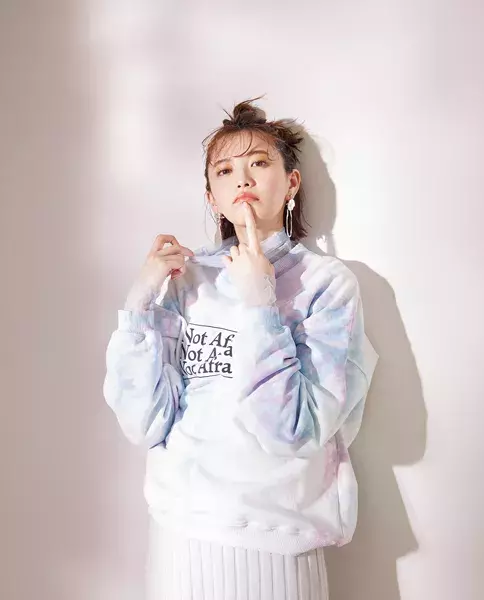 ポチる準備はok おこもり明けにみんなを あッ と言わせるトレンド服はコレだ ローリエプレス