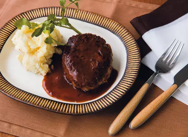 もう一回作って と必ず言われる 無敵のハンバーグレシピ 天野っちの今日のごはん ローリエプレス もう一回作って と必ず言われる 無敵のハンバーグレシピ 天野っちの今日のごはん ローリエプレス