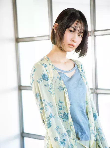 どんな髪型にも今いちばん大事なのは透け感 です ローリエプレス