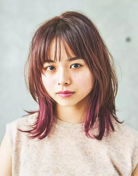 可愛いも大人っぽいも欲しい人こそ見て これが今胸アツなヘアカラーなんです ローリエプレス
