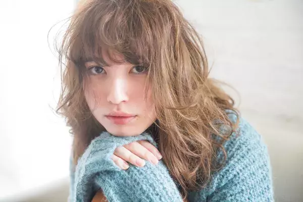 髪型変えたらモテちゃった 男子の視線を独り占めするカラーって ローリエプレス