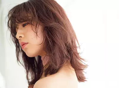 あなた髪型イケてないかも コンサバ見えヘアにおフェロを忍ばせるポイントって ローリエプレス