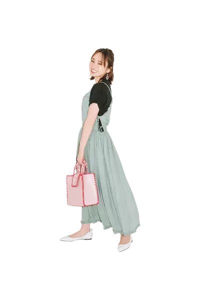 いつも同じコーデになっちゃうワンパターン女子へ 手持ち服を3倍活用できる黒tの着回しって ローリエプレス