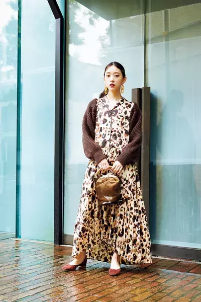 使いやすい色no 1のブーム到来 重たく見せないこなれたブラウンコーデの着こなし方とは ローリエプレス 使いやすい色no 1のブーム到来 重たく見せないこなれたブラウンコーデの着こなし方とは ローリエプレス