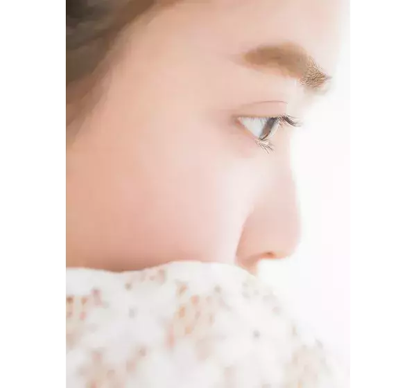 その老け ほうれい線ケアだけで何とかなると思ってない 5歳も夢じゃない瞳盛れアイテムで可愛さ底上げ ローリエプレス