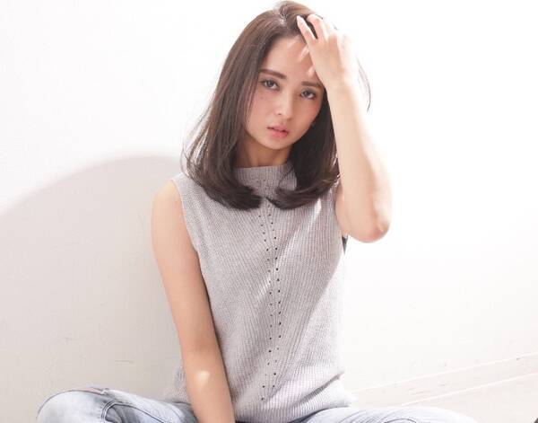 ロングから切ろうか悩んでいる方に 巻いてもアレンジ万能の鎖骨レングス ローリエプレス