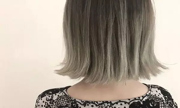 憧れの色素薄い系女子 になるために ヘアカラーから取り入れてみては ローリエプレス