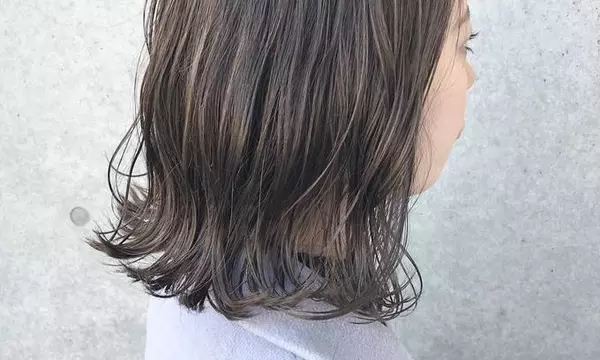 ミディアムヘアで 肩につく嫌な外はねも味方にしよう ローリエプレス