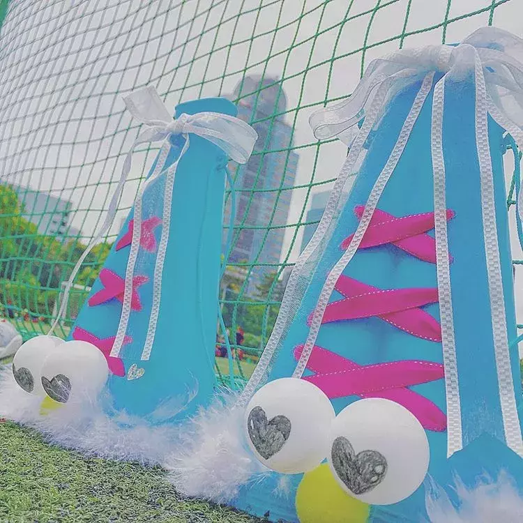 体育祭 文化祭 100均グッズでメガホンを作る方法 レゴ ナイキ風ロゴやパワパフなど ローリエプレス 体育祭 文化祭 100均グッズでメガホンを作る方法 レゴ ナイキ風ロゴやパワパフなど ローリエプレス