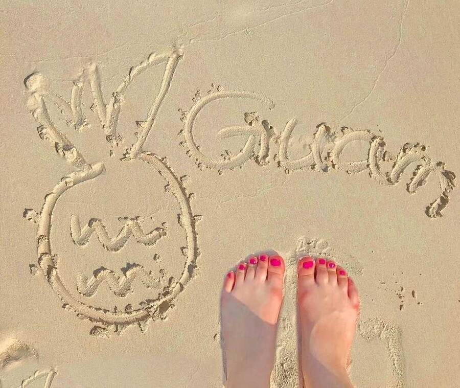 徹底研究 プールや海で使える かわいい写真の撮り方17選 ローリエプレス 徹底研究 プールや海で使える かわいい写真の撮り方17選 ローリエプレス