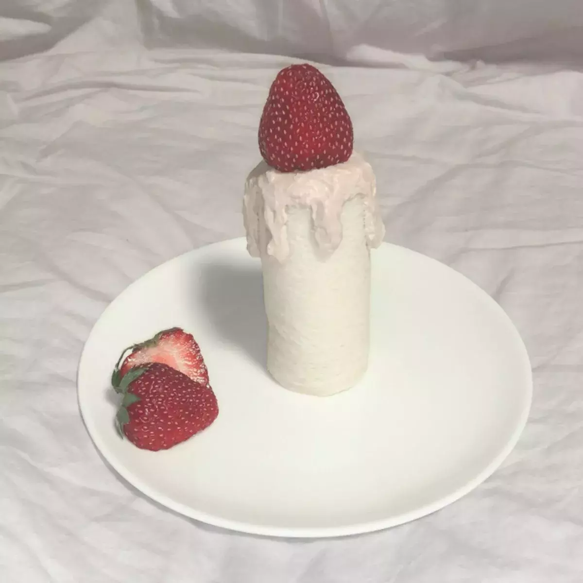 おうちカフェ におすすめ 超かわいい いちごのキャンドルケーキ の作り方を紹介 ローリエプレス