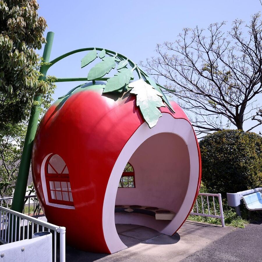 フルーツの形のバス停！？長崎県にある今話題の「ときめきフルーツバス停通り」のご紹介♡の12枚目の画像