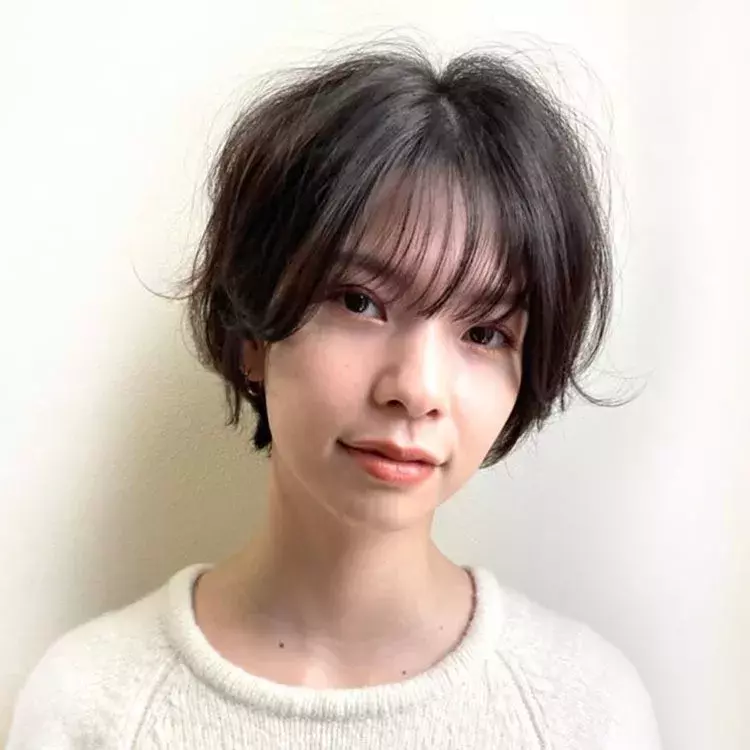 ショート 30代 40代大人の髪型 働く女性の好感度ヘア 柔らかなリラックスショート ローリエプレス ショート 30代 40代大人の髪型 働く女性の好感度ヘア 柔らかなリラックスショート ローリエプレス