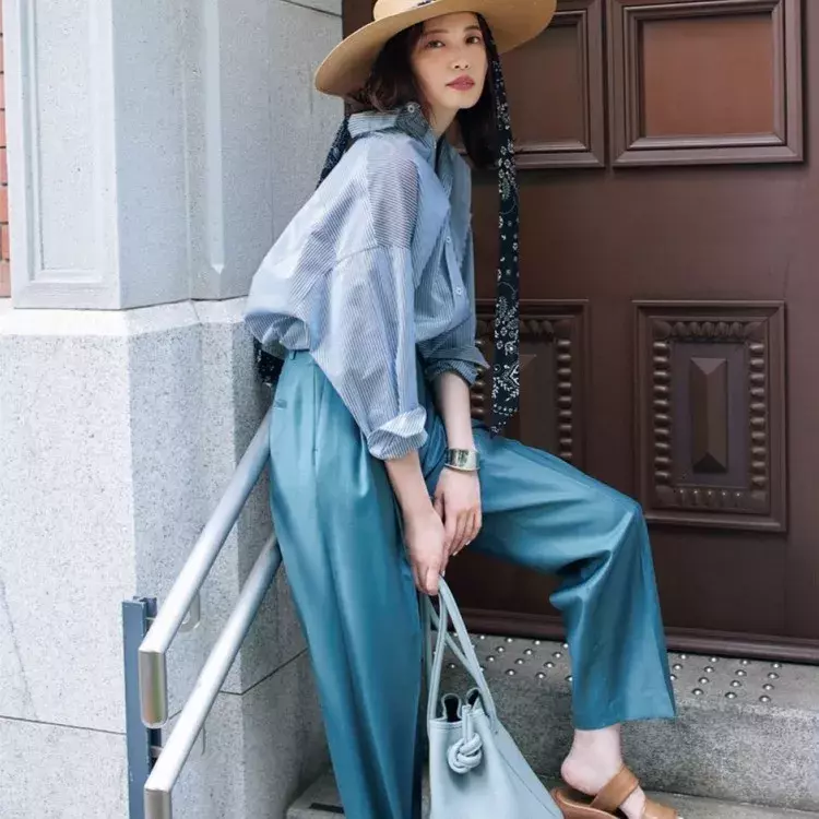 真夏日コーデ 大好きカラーや機能つきアイテムがあれば猛暑も素敵に Bailaの1週間コーデまとめ ローリエプレス