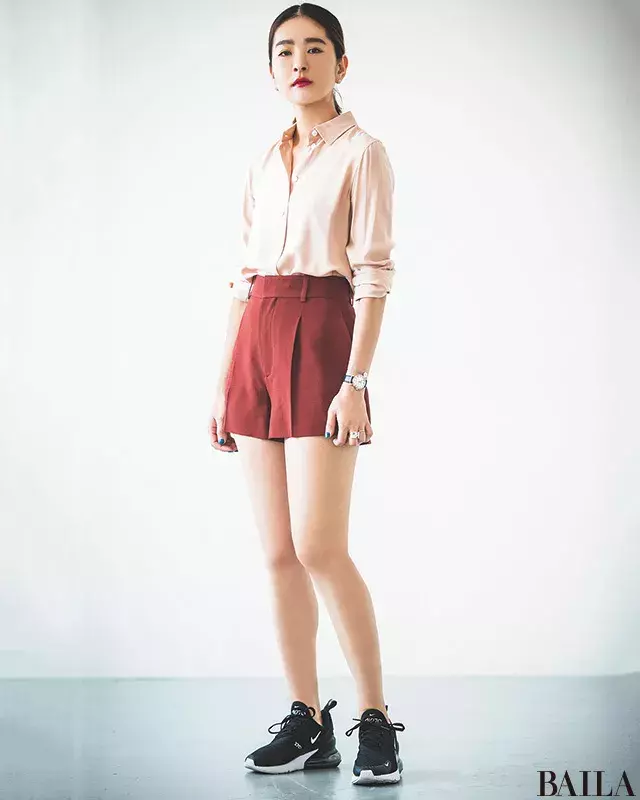 夏のおしゃれ問題 30代のミニスカ ショートパンツ ありorなし ローリエプレス