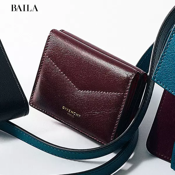 ミニマムな装いの ジバンシィ Givenchy 春新作で毎日をモードに飾る ローリエプレス