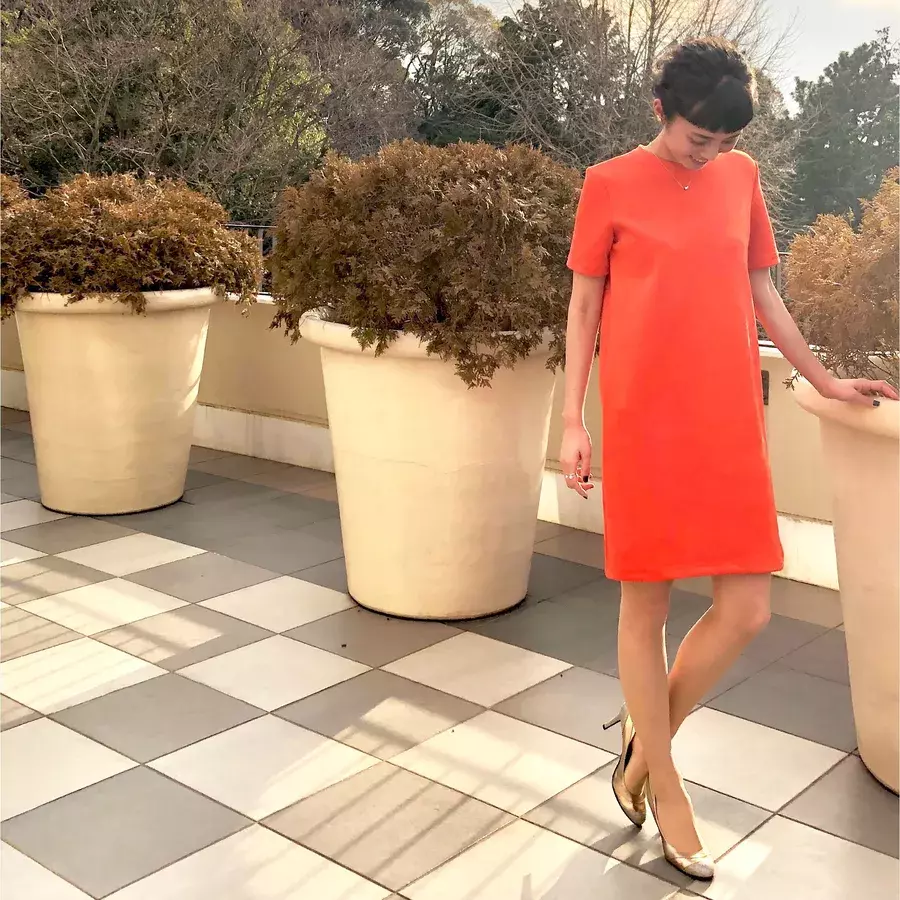 結婚式コーデはzaraの高見えワンピース ローリエプレス