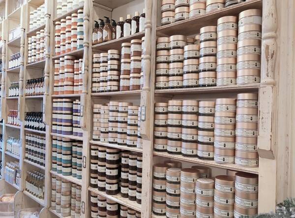 アラサー美容 Ny発オーガニックスキンケアブランド5選 前編 ローリエプレス