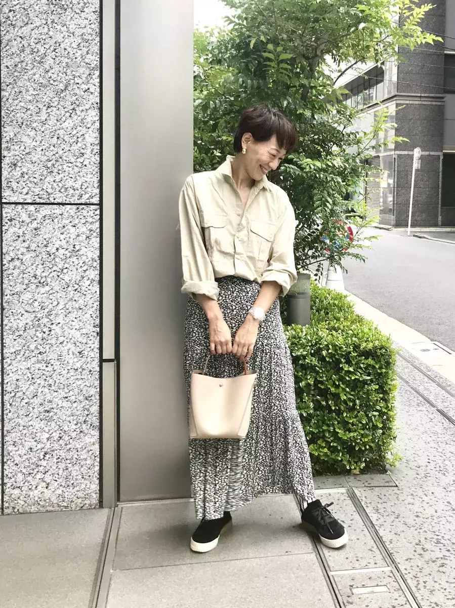 しまむら ワンピース パンツに学ぶ 30代40代に似合う 小花柄 選びのok Ng ローリエプレス