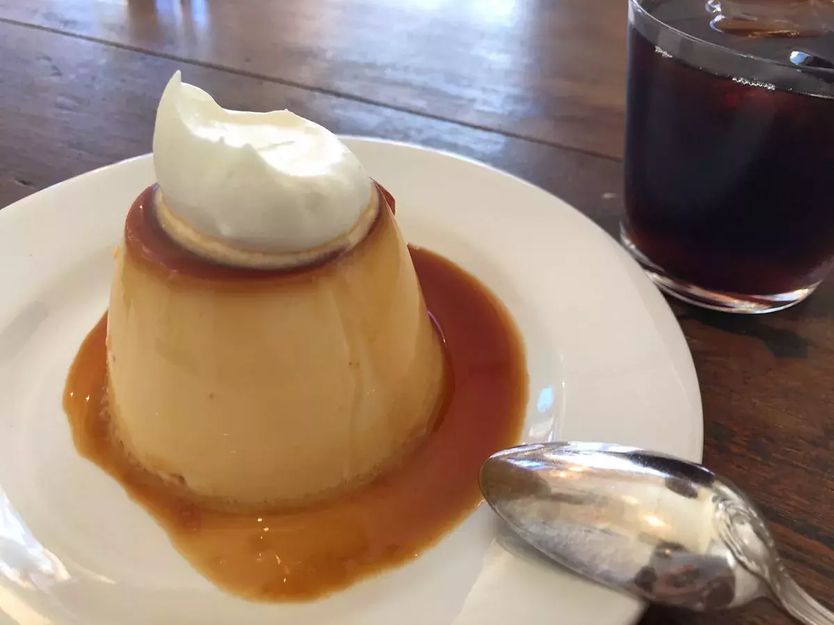 東京のプリン巡りがしたい 卵たっぷりの固めプリンが美味しい厳選カフェ ローリエプレス