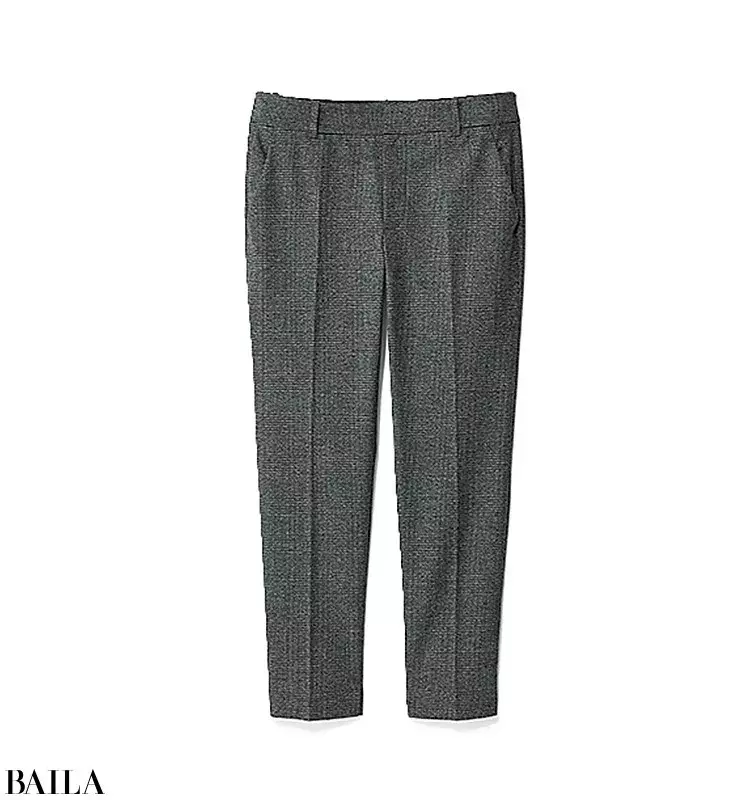 足場の悪い現場に行く日は きれいめパンツ ニットにスニーカーのコーデ 2019 10 31のコーデ ローリエプレス