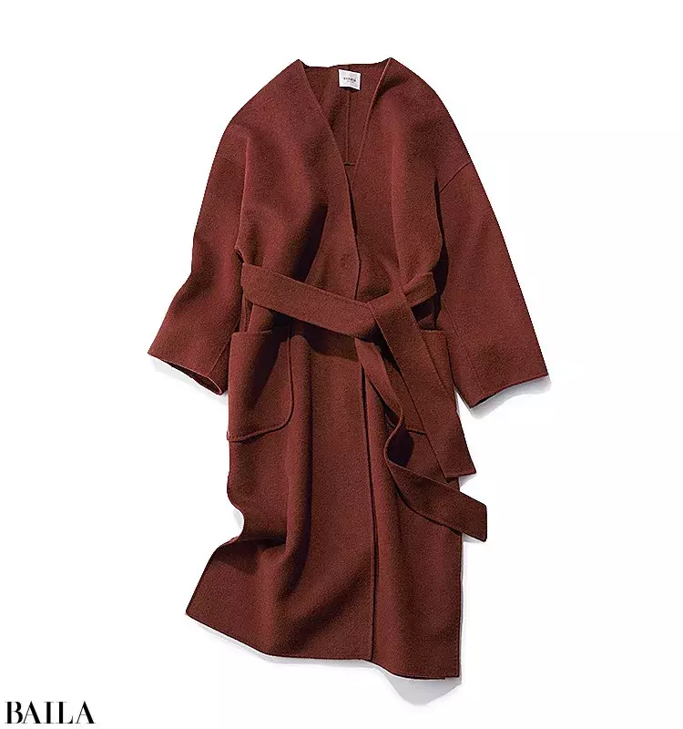 久々の飲み会は ドットブラウスを使った上品カフェ色コーデ 19 12 2のコーデ ローリエプレス