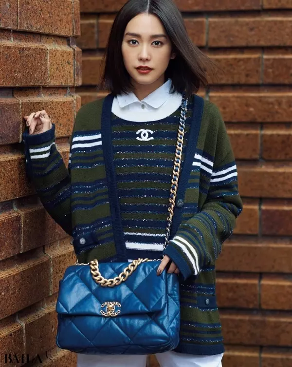 シャネルのバッグ 財布まとめ 30代女性が今持つべきトップブランド シャネルのアイテム ローリエプレス