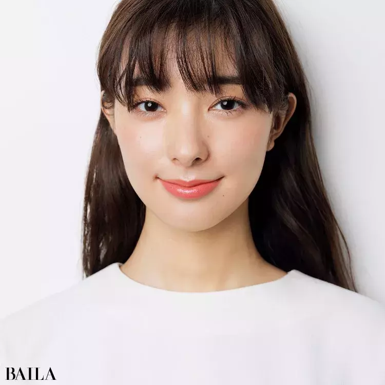 顔立ち4タイプ別診断 自分に似合うフェミニントップスの見つけ方 ローリエプレス