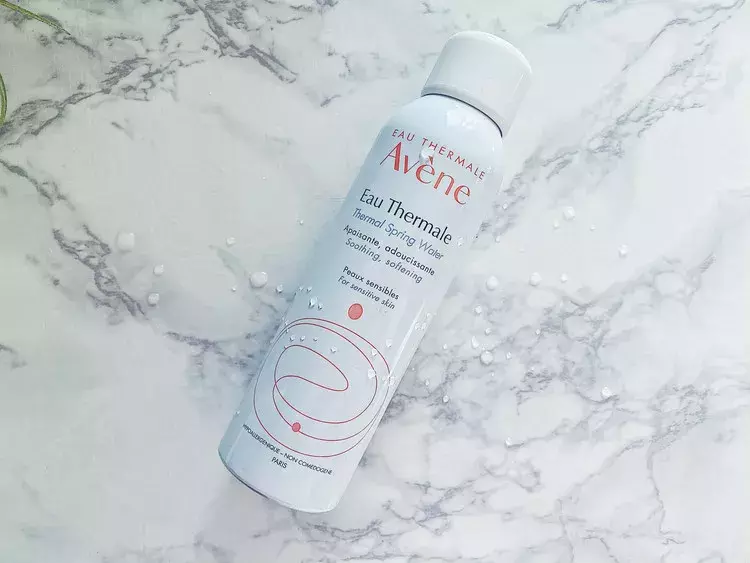 花粉 マスクストレス 肌荒れ 毎日のケアにアベンヌ ローリエプレス