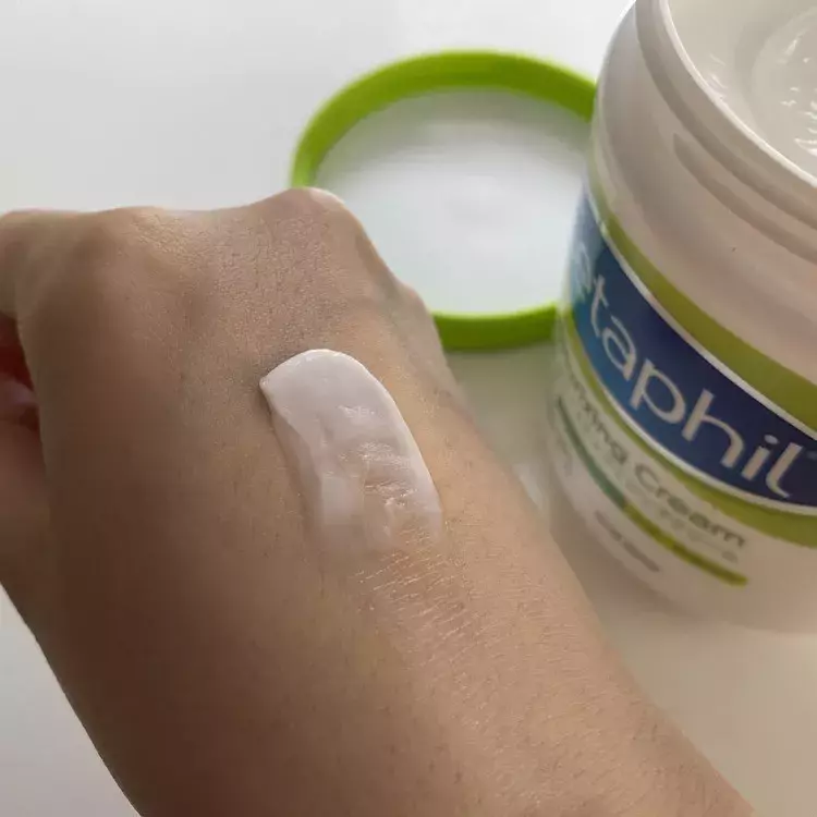 皮膚科医監修 敏感アトピー肌okの保湿剤 Cetaphil がすごい ローリエプレス