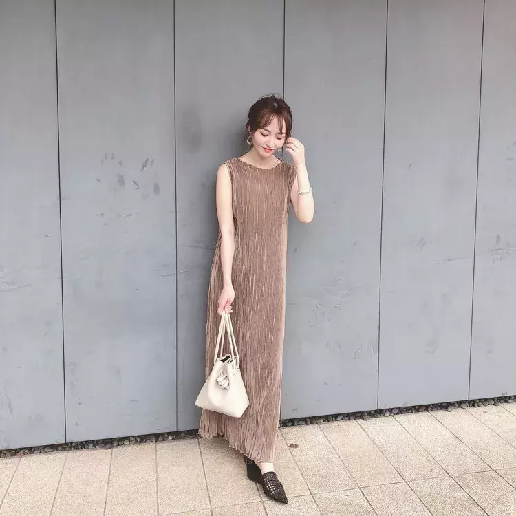 Birthday Bash 高見えプリーツワンピース ローリエプレス Birthday Bash 高見えプリーツワンピース ローリエプレス