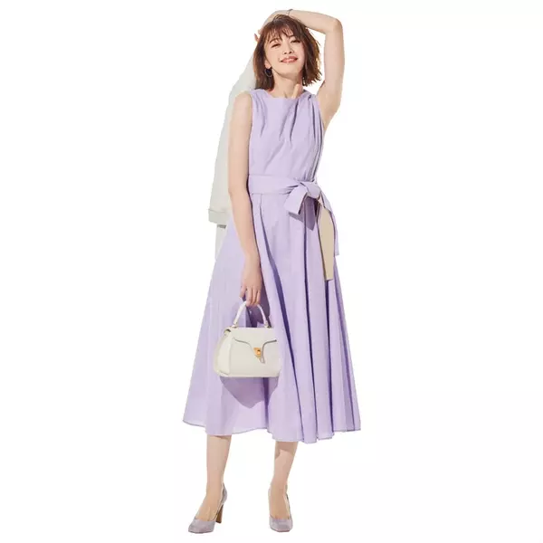 今日のコーデ 木曜日は 好感度の上がるやさしげラベンダーワンピ ローリエプレス