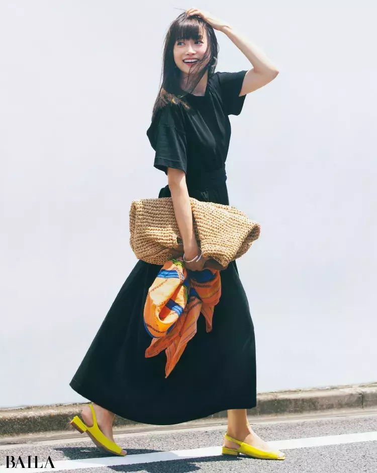 Ecワンピース大賞 N O R C の黒ワンピースは上品な肌見せに惚れた ローリエプレス Ecワンピース大賞 N O R C の黒ワンピースは上品な肌見せに惚れた ローリエプレス