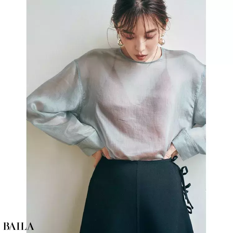 秋もトレンド 透けトップス 差がつくインナーコーデ4選 ローリエプレス