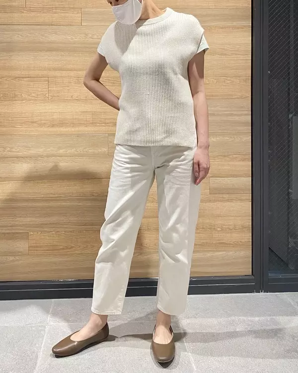 ユニクロ Uniqlo で 買いたい服no 1はデニム 秋冬新作ジーンズ5モデル徹底はき比べ はき心地ラク 体型カバーばっちり ローリエプレス