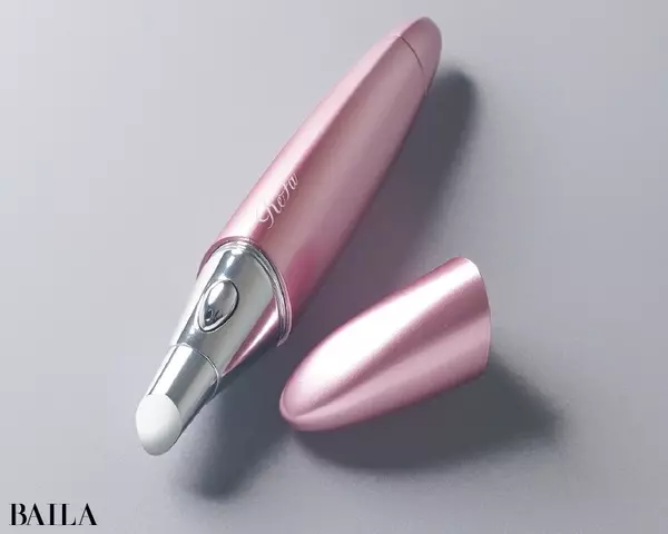 美容家電の名品 21 美容研究家 有村実樹さん新時代の美容家電をお試し ローリエプレス