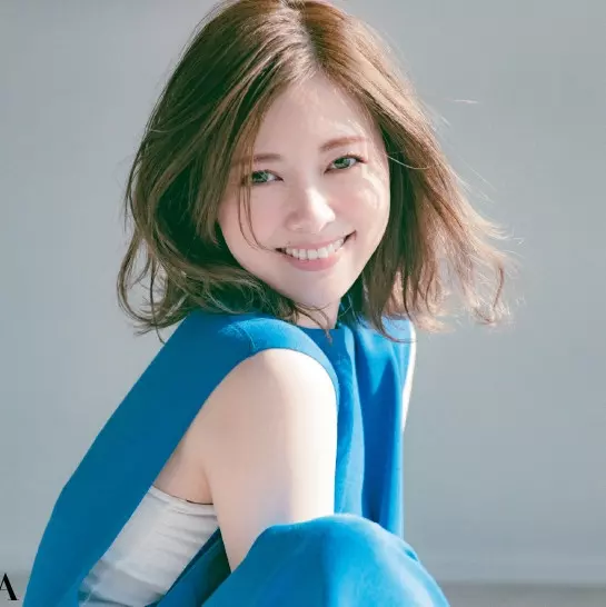 白石麻衣のキレイの秘密2 まいやんのセルフメイク ボディケア ヘアアレまで聞いてみた ローリエプレス