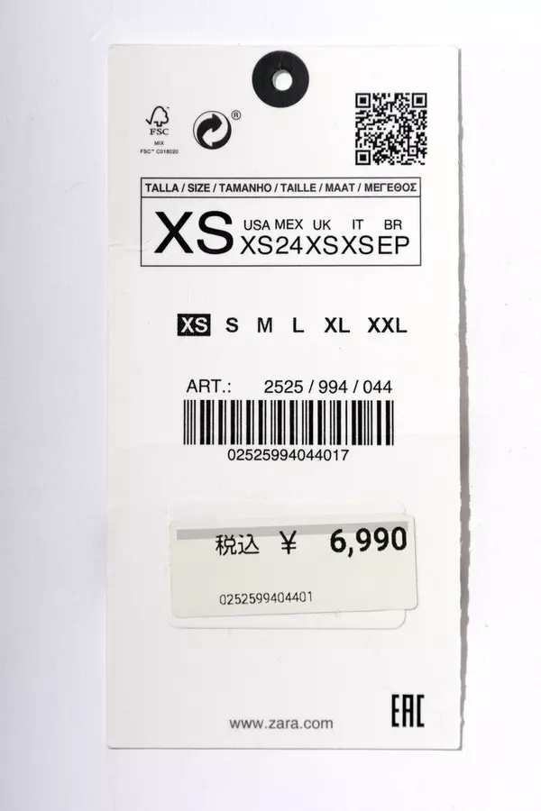 Zaraのワンピース Zaraのストライプ柄ワンピ 夏の終わりまで着回せそうな逸品を見つけました エディターのおうち私物vol 270 ローリエプレス