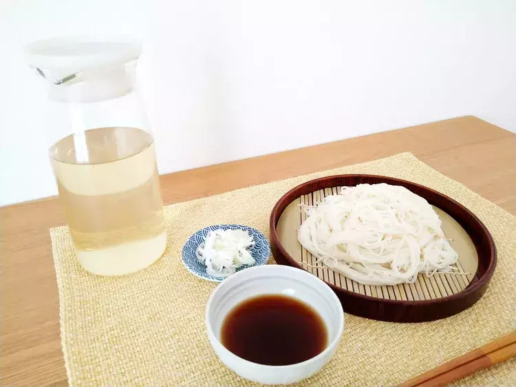 無印良品 耐熱ガラスピッチャー 一人暮らしで買うなら0 7lがおすすめ 便利 インテリアシフトも楽々 ローリエプレス