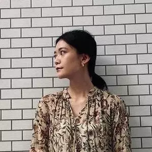 Zara ザラ の花柄ワンピース 低身長的にも名品認定 結婚式もデイリーもいける 身長150cmエディターchiaki ローリエプレス