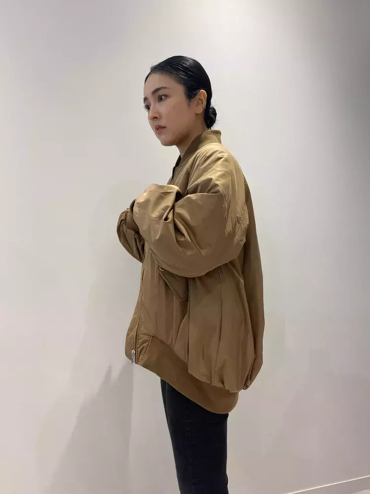 カラーの Undercover Gu アンダーカバー Ma 1の通販 By Tangtang19 S Shop アンダーカバーならラクマ かんたんラ