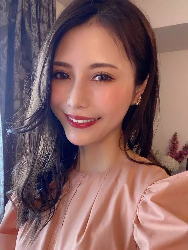 フェイスラインのたるみにおさらば 整形テープ こと 小顔キツネリフトテープ なら60秒でv字輪郭に Kidosayaの大人のプチプラコスメ ローリエプレス フェイスラインのたるみにおさらば 整形テープ こと 小顔キツネリフトテープ なら60秒でv字輪郭に Kidosayaの大人のプチプラコスメ ローリエプレス