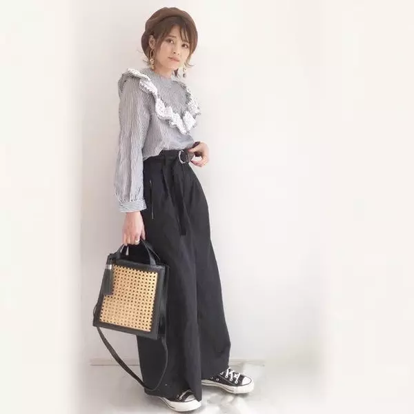ワイドパンツに似合う靴は バランスよく決まるワイドパンツ シューズのコーディネート12選 ローリエプレス