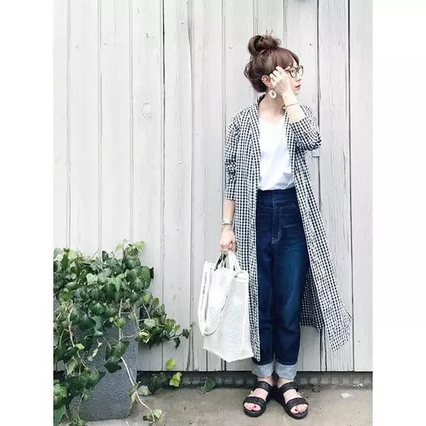 18年春の運動会 どんな服装で行くべき 清潔感のあるカジュアルおしゃれなママコーデ10選 ローリエプレス